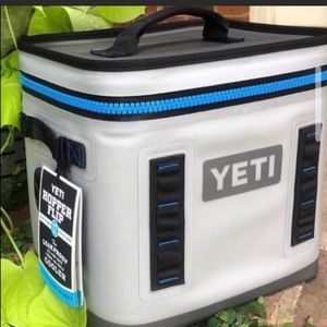 YETI Hopper Flip Cooler